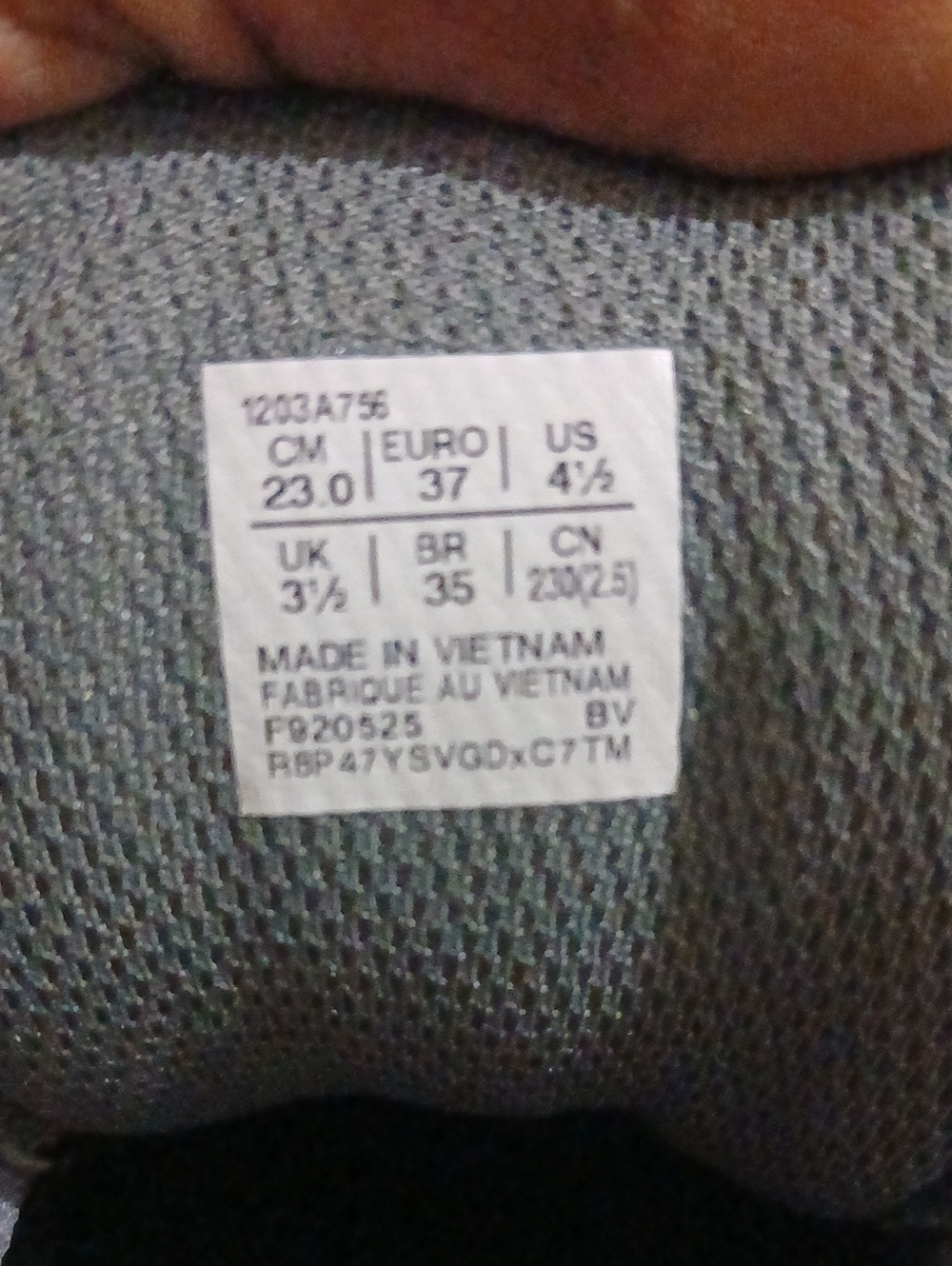 Asics - Picture 12 of 12